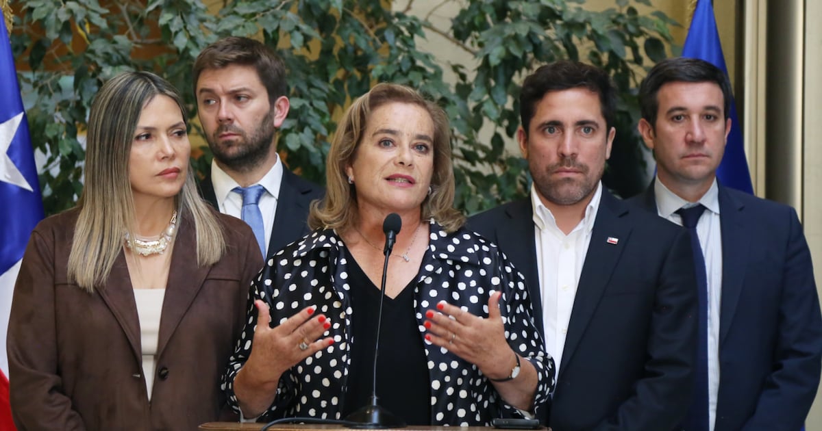 Estrategia de la UDI para provocar a la izquierda logra invicto de 16 resoluciones aprobadas por la Cámara