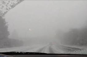 Inusuales nevazones causan estragos en Canadá