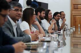 La Moneda cita al oficialismo a comité político tras fracaso de la reforma tributaria y en antesala de ajuste ministerial