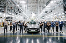 Bravissimo! Lamborghini celebra las 15 mil unidades fabricadas del SUV deportivo Urus