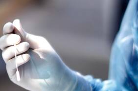 Nueva variante detectada por primera vez en Colombia y clasificada de interés por la OMS circula en Chile desde mayo y hoy tiene el mismo nivel de penetración que Delta