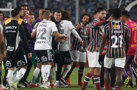 Final copero: la furia de Benegas que desató una gresca tras el pitazo en la derrota de Colo Colo ante Fluminense