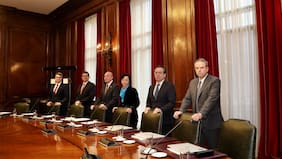 Banco Central mantiene la tasa de interés en 4,5% y advierte una “mayor inflación de corto plazo”