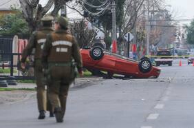 Fatal accidente en Rengo dejó dos fallecidos: vehículo colisionó con un camión de remolque