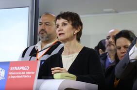 Tohá informa que hay más de nueve mil aislados y adelanta que evacuados en Constitución “probablemente” puedan volver a sus hogares al amanecer