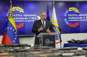 España pide a Venezuela información “verificada” sobre dos ciudadanos detenidos por supuesto complot contra Maduro