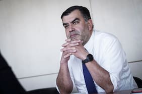 Fiscalía ordena a PDI requerir correos entre Hipódromo Chile, Club Hípico y Stake en investigación por lavado de activos