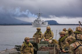 Ejército y Armada despliegan ejercicios militares en la zona Austral en medio de tensión diplomática con Argentina