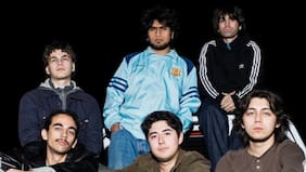 Destacado medio estadounidense sitúa a la banda chilena Hesse Kassel entre los 50 mejores discos de 2025