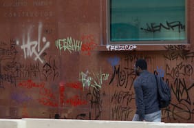 Alcaldes del sur valoran urgencia del Ejecutivo a ley que endurece penas por grafitis