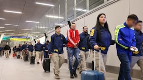 Gobierno cifra en 1.874 extranjeros expulsados este año tras realizar el décimo vuelo de expulsión con 56 extranjeros