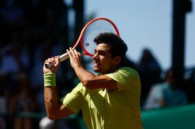 Christian Garin se despide del ATP de Houston tras sufrir ante John Isner y los jueces