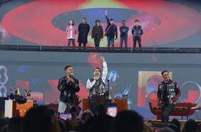 El error en la aparición de Los Bunkers durante el show de Fabrizio Copano en Viña 2023