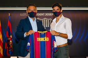 El Barcelona presenta a Trincao como si nada