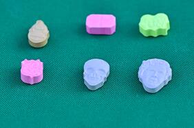 Carabineros desarticula tres organizaciones narco que distribuían droga con llamativos diseños en fiestas electrónicas