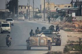 Rebeldes sirios entran a Alepo por primera vez en ocho años