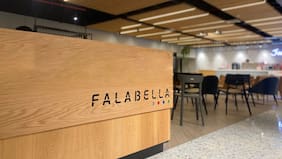 Familia Del Río vende cerca de $65.100 millones en acciones de Falabella durante la misma jornada en que vendió Bethia