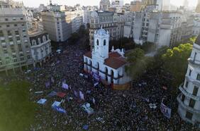 Oposición argentina sale a las calles en medio de polémica por dichos de Milei sobre la homosexualidad