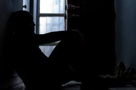 Mi mundo se cae… ¿qué hago frente al derrumbe? (2ª parte): Amar en tiempos neoliberales... y en pandemia