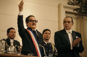 Alfredo Castro en la piel de Salvador Allende: “La imitación no correspondía en esta serie”