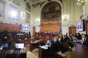 La arremetida (y el lobby) a último minuto de los “partidos callampa” para suavizar el umbral electoral del 5%