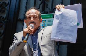 A cuatro días de ser nombrado: Primer ministro peruano presenta su renuncia al presidente Castillo