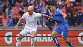 Con Hormazábal ofreciéndole la 17: la historia detrás del dorsal que Eduardo Vargas utilizará en la U