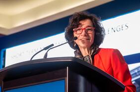 ChileDay 2024: Rosanna Costa destaca reducción de la inflación y alerta por elevada volatilidad del escenario global