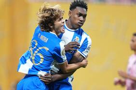 Con un árbitro chileno como protagonista: el polémico penal al Inter Miami de Messi que puso en ventaja al Porto