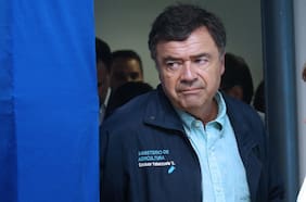 Exministro Valenzuela se refiere a su salida del gabinete y se despide con agradecimiento a Boric