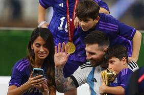 El incómodo momento que vivió la esposa de Lionel Messi en la puerta del estadio en Atlanta
