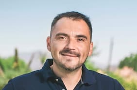 Formalizan al alcalde de La Calera, Johnny Piraino, por uso de maquinaria municipal en su casa