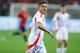 Alexis Sánchez se confiesa con Mark González y resalta su labor en la Roja: “Ya no sé qué otro récord hacer”