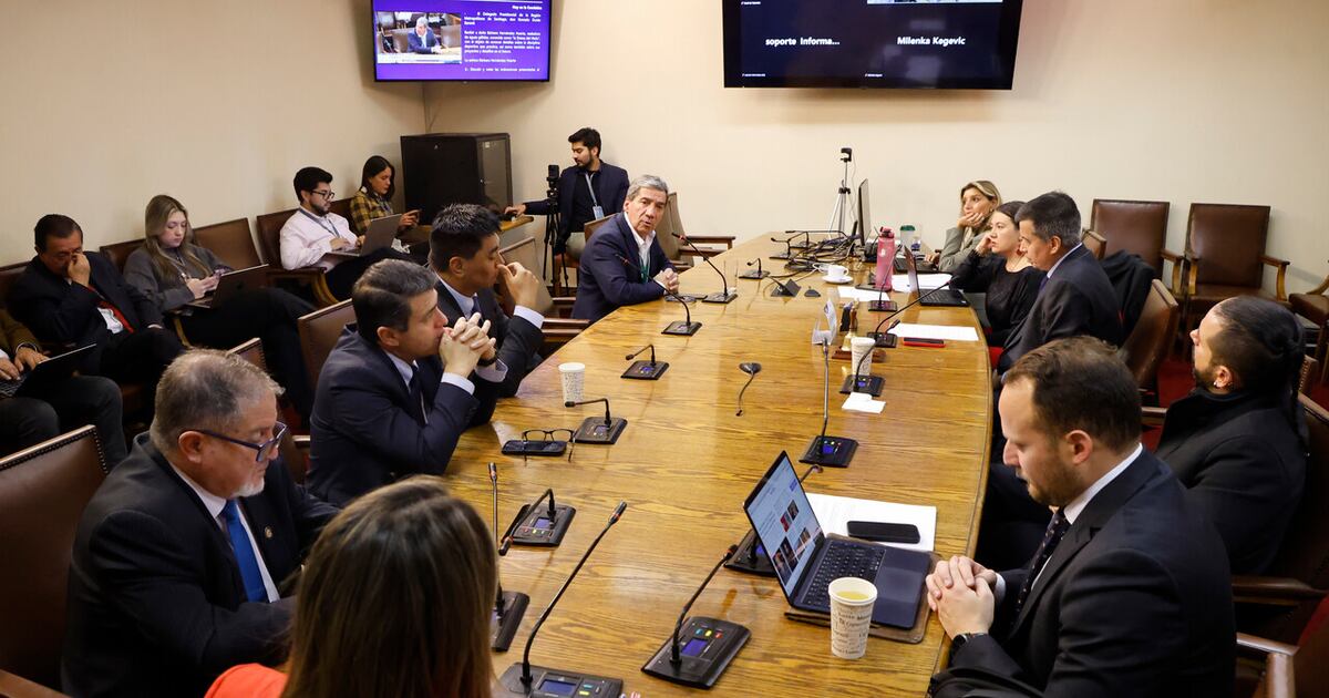 Aclamación al Delegado Durán y Dura Crítica a AC: El Debate Deportivo en el Congreso