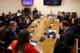 Diputados valoraron disposición de delegado Durán en comisión de Deportes y criticaron AC en su contra