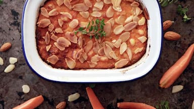 Budín de zanahoria y almendras