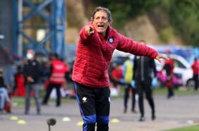 Mario Salas celebra la permanencia: “A diferencia de Copiapó, nuestro foco estuvo en la cancha”