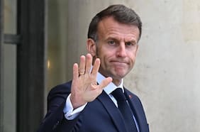 Macron invita a Egipto, Arabia Saudita, Qatar y Emiratos a participar en cita del G7 para tratar la guerra de Irán