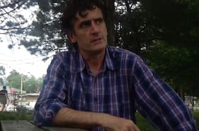 De jugar un Mundial a pedir dinero en las calles de Londres: la conmovedora historia del canadiense Paul James que remece al fútbol