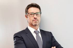 Santander y alza reciente del dólar: “La apreciación global y la caída del cobre explican en gran medida lo que ha pasado”