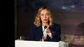 Meloni reduce 25 céntimos por litro el precio de los combustibles en Italia pese a escalada del conflicto en Medio Oriente