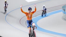 Récord mundial en Chile: Hetty van de Wouw brilla en el kilómetro contrarreloj femenino del Mundial de Ciclismo de Pista