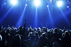 Brecha de género, protagonismo del streaming y 700 lanzamientos al año: radiografía a la música independiente chilena