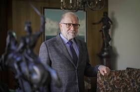 Sebastián Jans, líder de la masonería en Chile: “No veo qué otro concepto pueda reemplazar a República; habría que inventarlo”