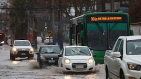 Las claves para conducir con seguridad bajo lluvia y nieve