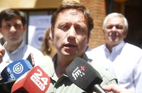 Pedro Álvarez-Salamanca (UDI) cambia el pronóstico de la primera vuelta y se queda con la Gobernación del Maule