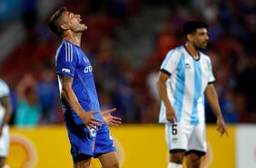 Magallanes da un batacazo en la Copa Chile: a la U se le pierde el arco y termina con una derrota