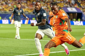 “Ya hablé 10 veces, no me pagan por hacerlo”: el enfado de figura de Costa de Marfil contra la prensa en el Mundial
