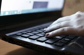 Dell y HP informan ventas que superan estimaciones de Wall Street