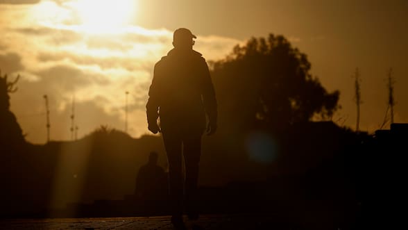 Las 58 comunas que concentran altos niveles de riesgo climático y pobreza multidimensional en Chile